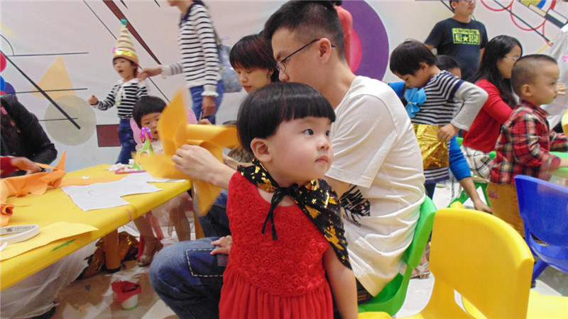 BBunion国际早教泉州中骏中心活动花絮：快乐魔法精灵之万圣节狂欢派对