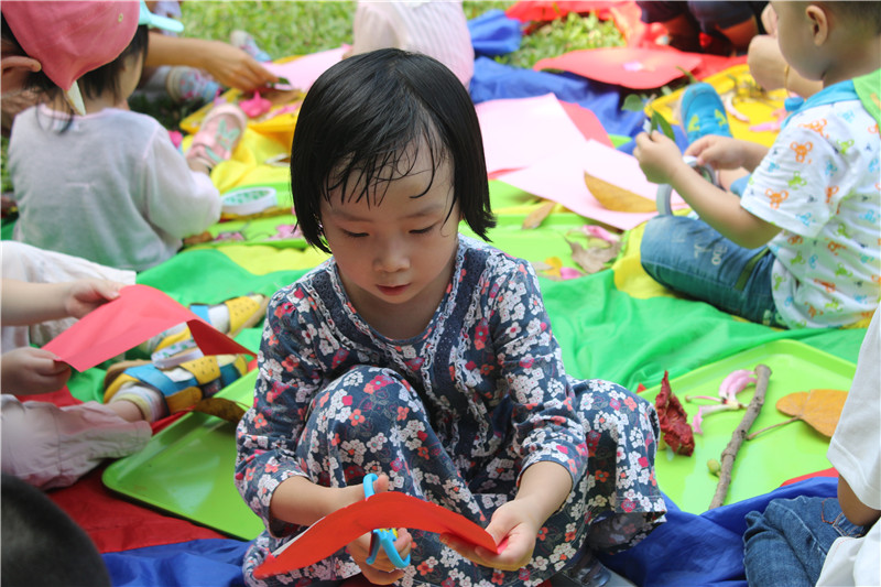 BBunion国际早教厦门外图中心活动花絮:《秋之美》英语户外课 BBunion国际早教厦门外图中心活动花絮:《秋之美》英语户外课