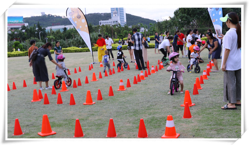 BBunion国际早教厦门世贸中心活动花絮：寻找秋天